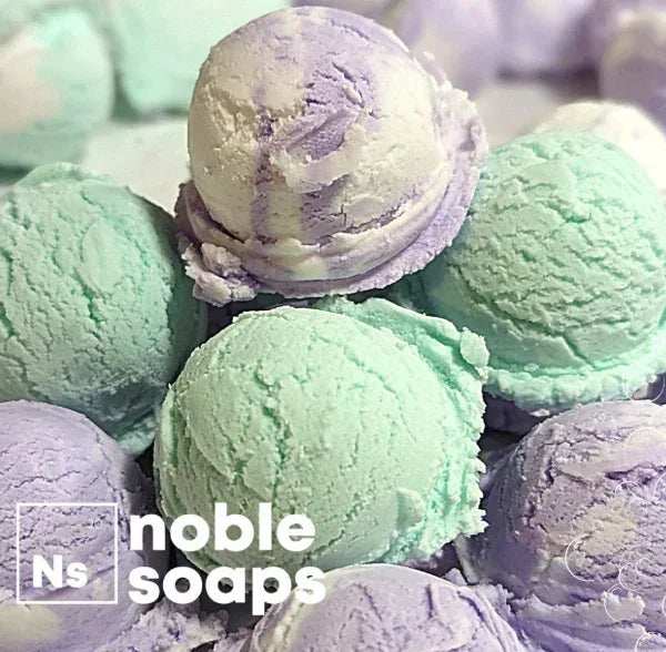 Bubble Bath Scoops by The Noble Soapery - Bee Coco Candle