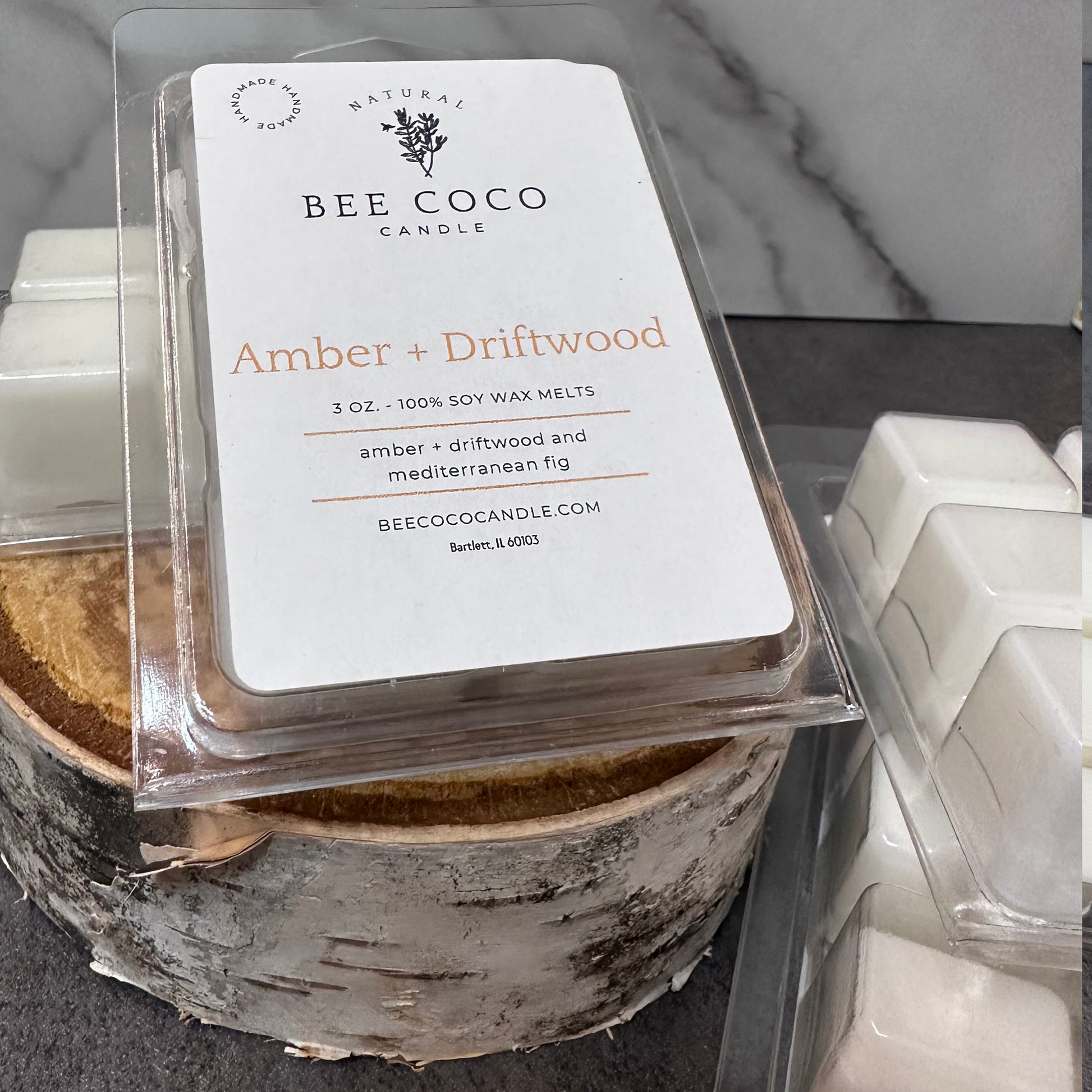 Bee Coco Candle Non-tox amber and driftwood wax melts