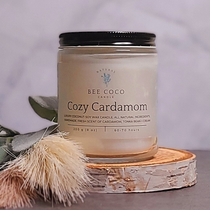 Bee Coco Candle Cozy Cardamom 8 oz Jar Candle